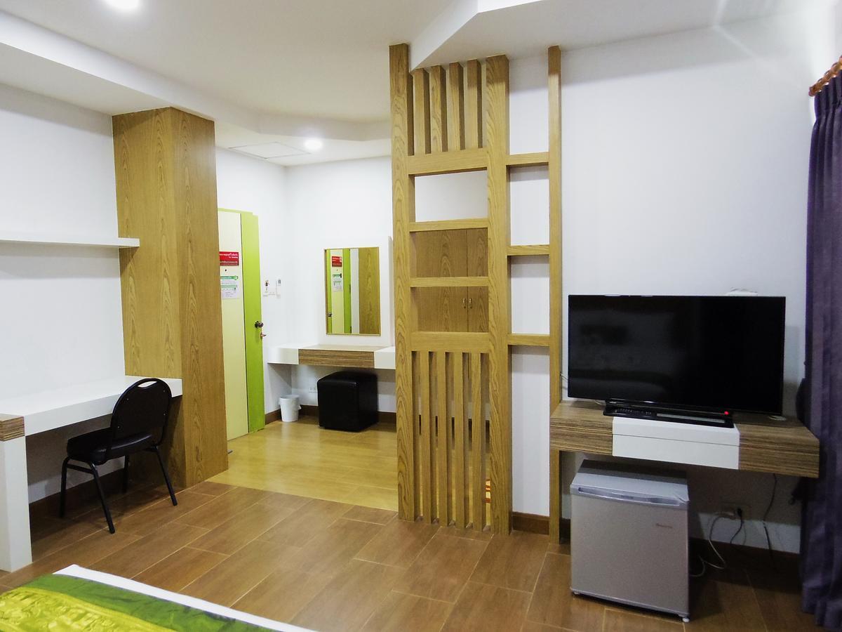The Sr Residence Lampang Exterior photo